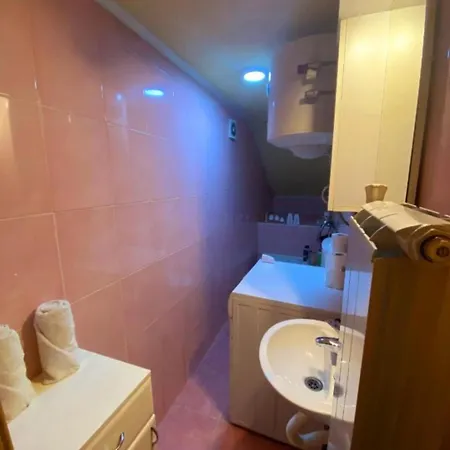 Apartment Apartman Benjamin Slatina Tuzla